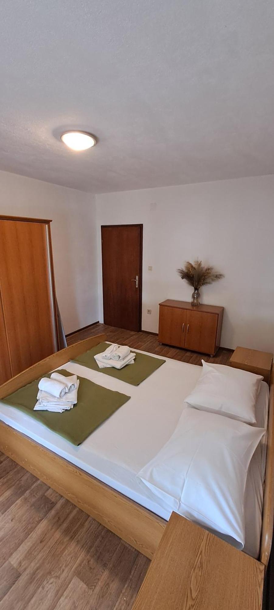 Legin Apartment Živogošće Екстериор снимка